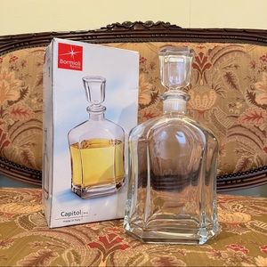 Italian Bormioli Rocco Capitol Decanter 23.75 Oz